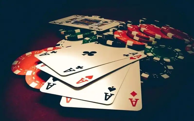 pgs mobile app interface showing slot games and casino lobby